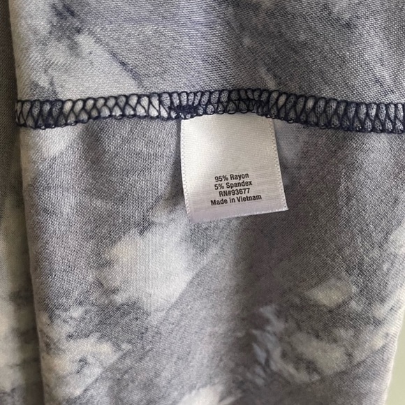 A.N.A. Summer sleeveless Sundress blue and white in size Small - Picture 4 of 6